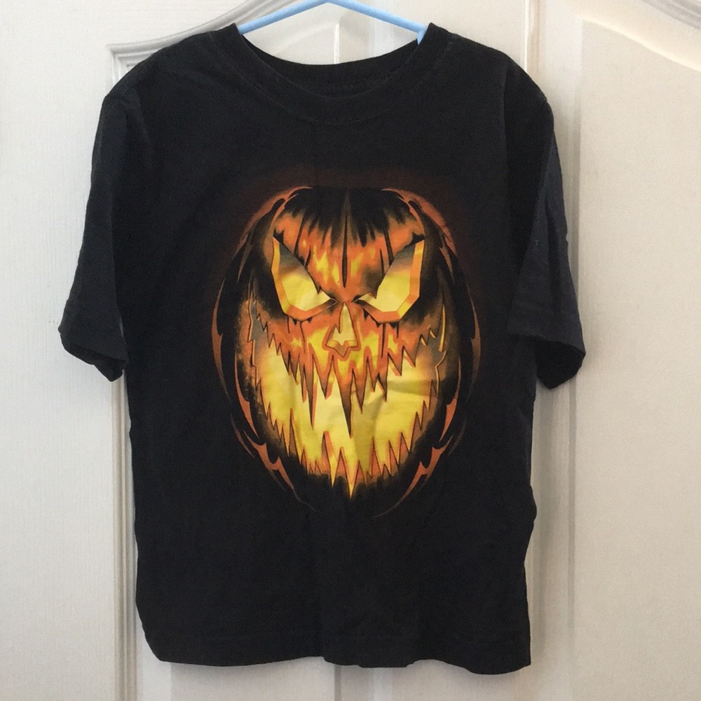 FINAL MARKDOWN Boys Grinning Evil Pumpkin SS Tee (S)